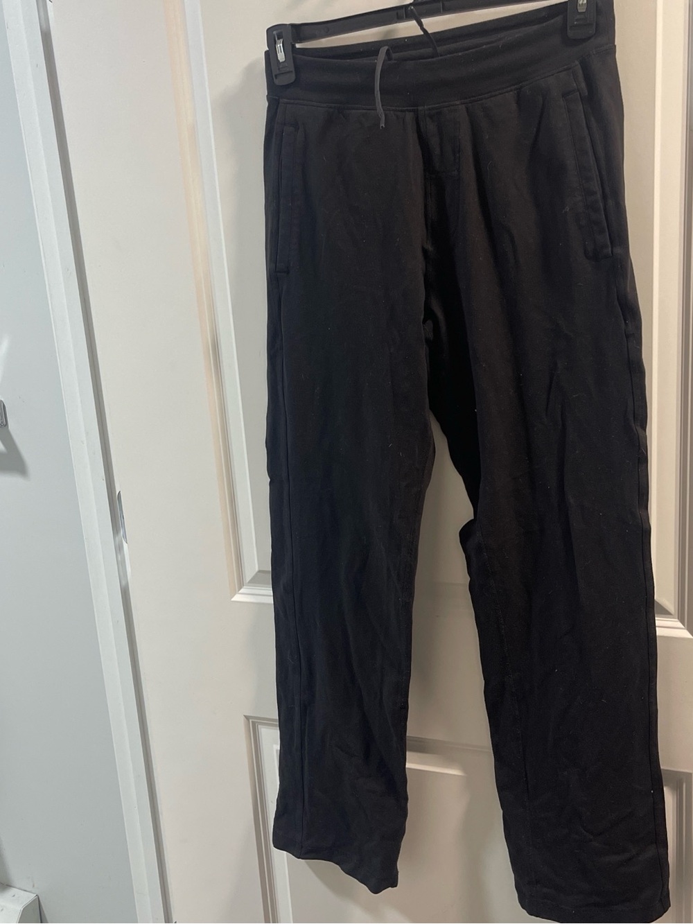 lululemon Flawed Athletica Men's Black Jogger Sweatpants